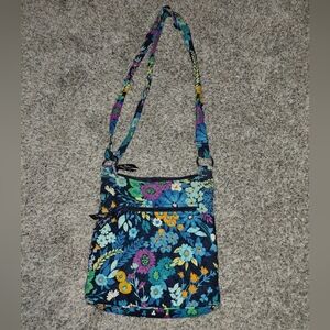 Vera Bradley| Foral Cross-body Bag with Adjustable Straps